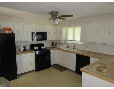 800 Langley St, Fall River, MA 02720 photo 2