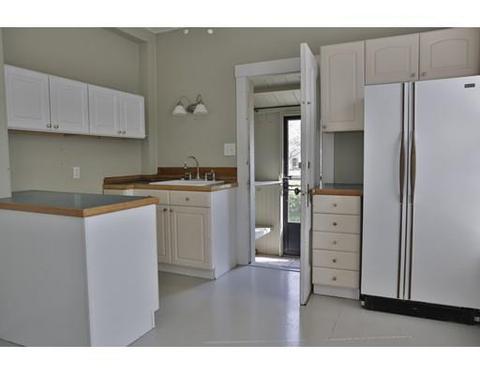 24 Highland St, Gloucester, MA 01930 photo 6