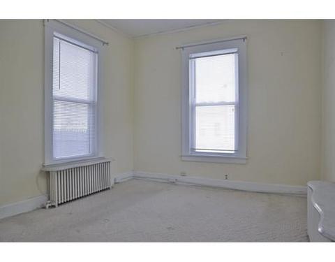 24 Highland St, Gloucester, MA 01930 photo 12