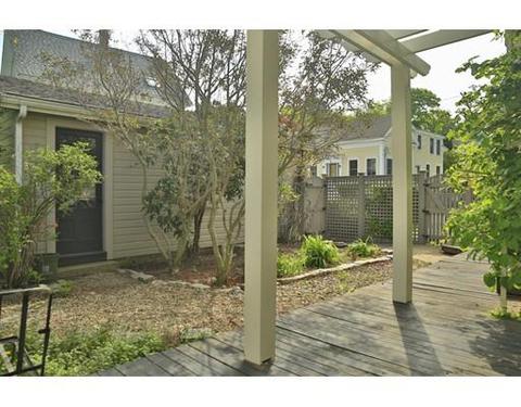 24 Highland St, Gloucester, MA 01930 photo 4