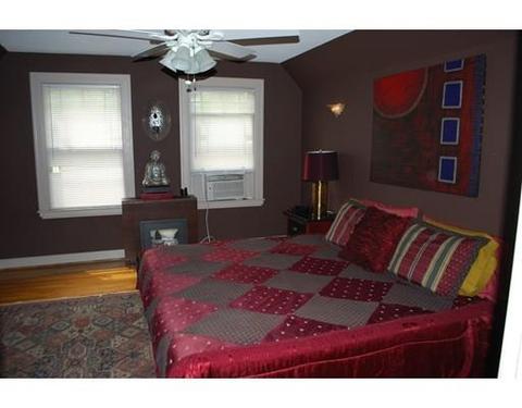 76 Pineywoods Ave, Springfield, MA 01108 photo 22