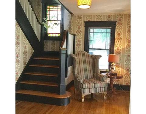76 Pineywoods Ave, Springfield, MA 01108 photo 3