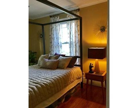 76 Pineywoods Ave, Springfield, MA 01108 photo 17