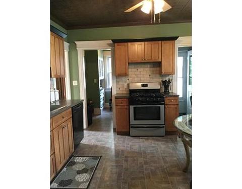 76 Pineywoods Ave, Springfield, MA 01108 photo 5