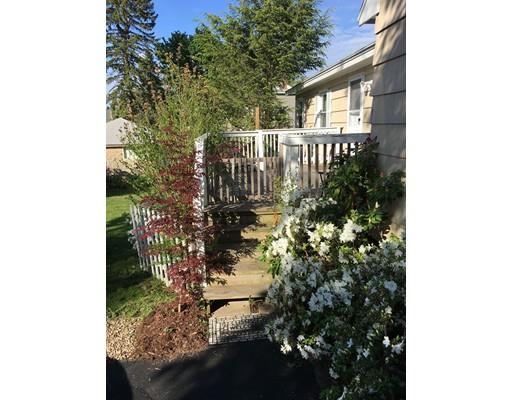 12 Wayne St, Lawrence, MA 01841 photo 2