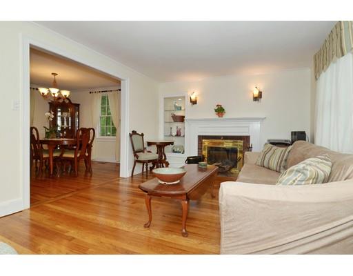 35 Tennyson Rd, Reading, MA 01867 photo 6
