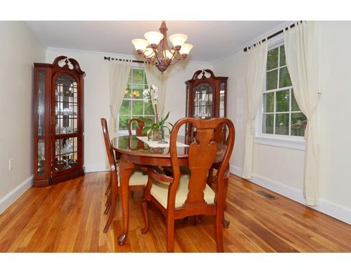 35 Tennyson Rd, Reading, MA 01867 photo 5