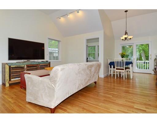 35 Tennyson Rd, Reading, MA 01867 photo 19