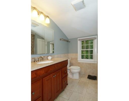 35 Tennyson Rd, Reading, MA 01867 photo 12