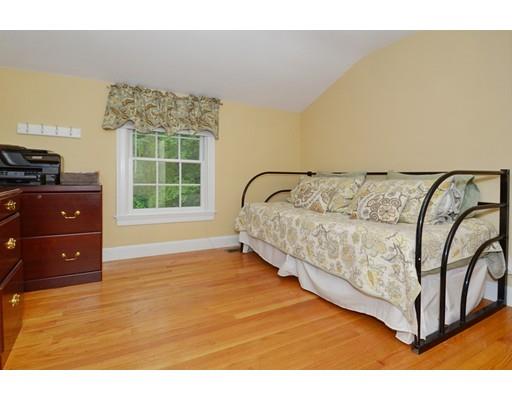 35 Tennyson Rd, Reading, MA 01867 photo 10