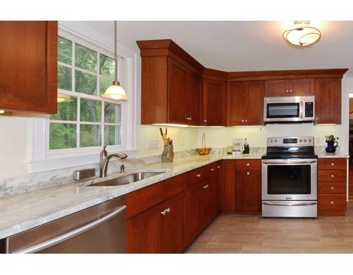 35 Tennyson Rd, Reading, MA 01867 photo 15