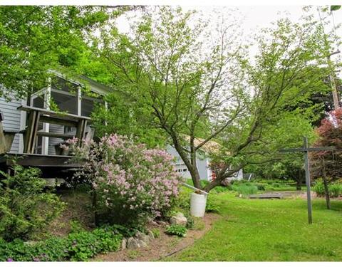 54 Ryan Rd, Florence, MA 01062 photo 3