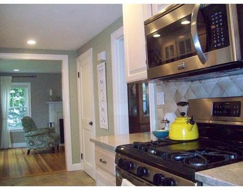 35 Macarthur Rd, Natick, MA 01760 photo 11