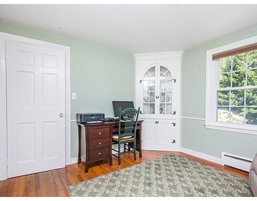 49 Myrtle Ave, Wakefield, MA 01880 photo 6