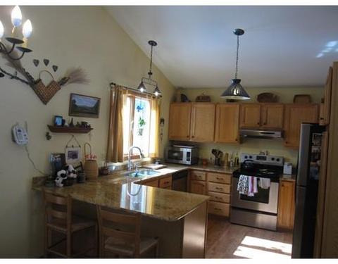 25 Pine Hill Rd, Easthampton, MA 01027 photo 5