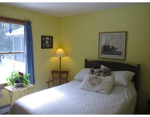 25 Pine Hill Rd, Easthampton, MA 01027 photo 15