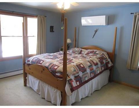 25 Pine Hill Rd, Easthampton, MA 01027 photo 10