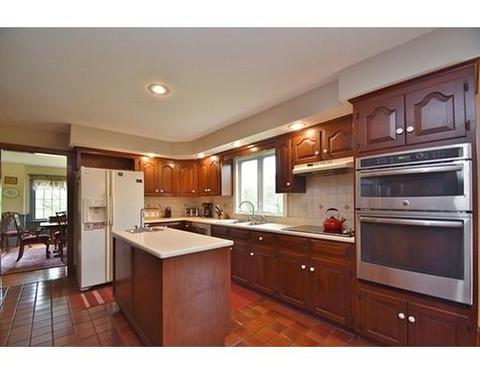 5 Waters Rd, Sutton, MA 01590 photo 3