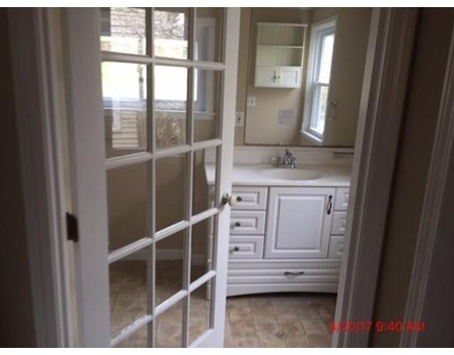 8 Hillside Ave, Webster, MA 01570 photo 7