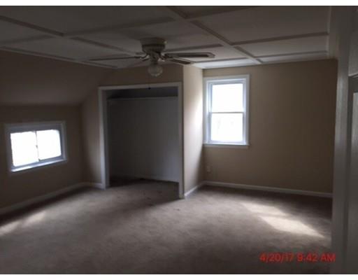 8 Hillside Ave, Webster, MA 01570 photo 9