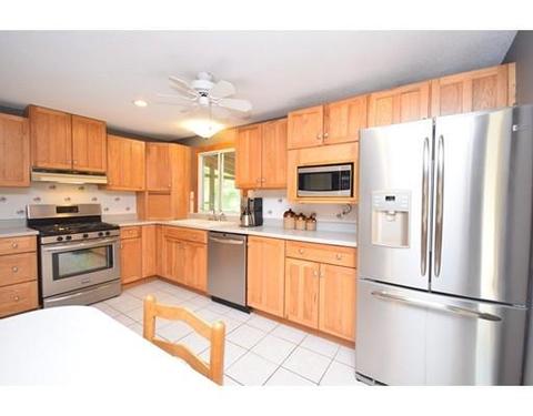 25 Circleview Dr, Hampden, MA 01036 photo 3