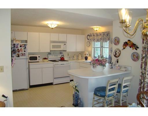 1 Dickenson Ct #E, Pocasset, MA 02559 photo 4