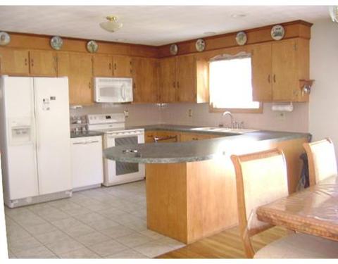 510 No Eastern Ave, Fall River, MA 02723 photo 8