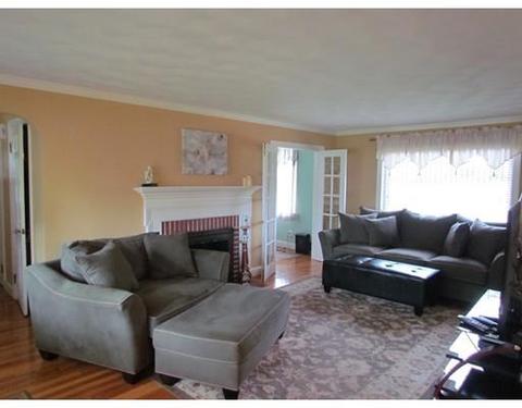 333 Arcadia Blvd, Springfield, MA 01118 photo 10