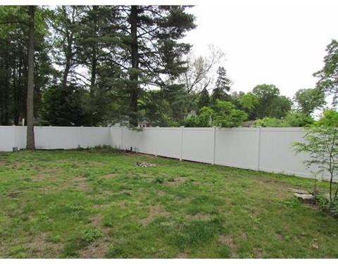333 Arcadia Blvd, Springfield, MA 01118 photo 17