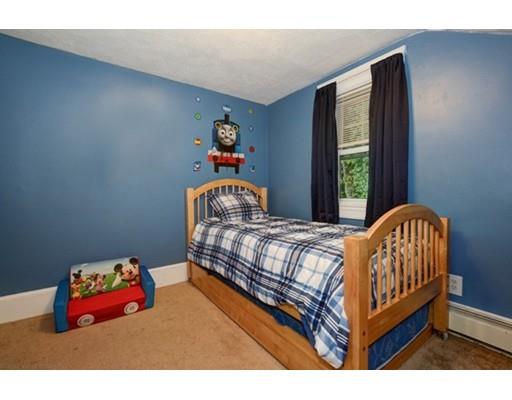 28 Drexel St, Worcester, MA 01602 photo 22