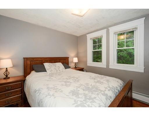 28 Drexel St, Worcester, MA 01602 photo 18