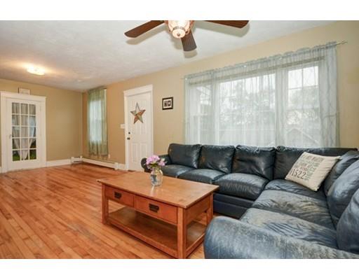 28 Drexel St, Worcester, MA 01602 photo 10