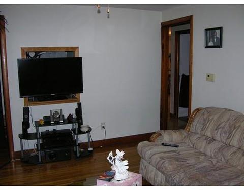 56 Cuff Ave, Springfield, MA 01104 photo 4