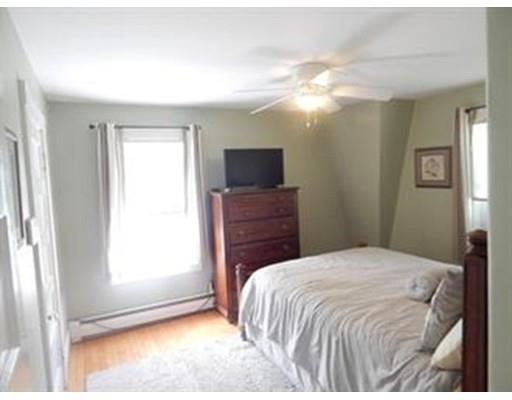 56 Read St, Fall River, MA 02720 photo 3