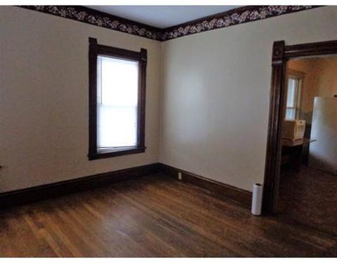 24 Merrick Ave, Springfield, MA 01109 photo 9