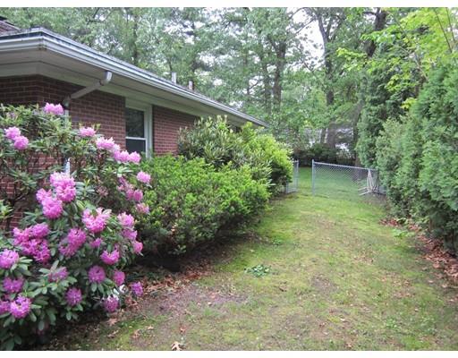 5 Eunice Dr, Longmeadow, MA 01106 photo 3