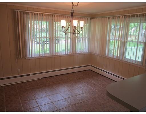 5 Eunice Dr, Longmeadow, MA 01106 photo 8
