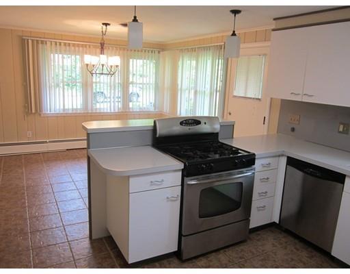5 Eunice Dr, Longmeadow, MA 01106 photo 9