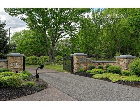 159 Millville Rd, Mendon, MA 01756 photo 2