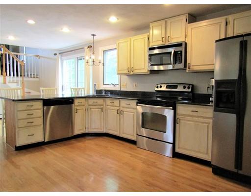 31 Florence Cir, Upton, MA 01568 photo 5