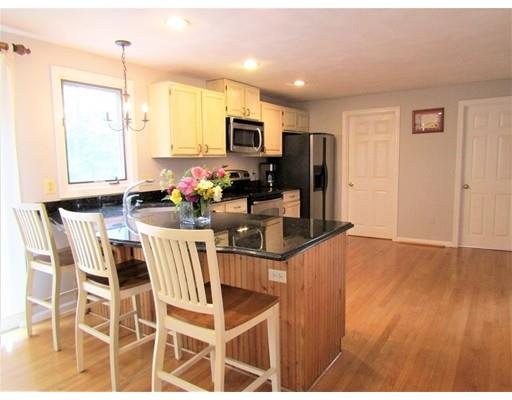 31 Florence Cir, Upton, MA 01568 photo 6