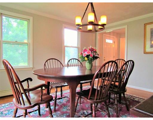 31 Florence Cir, Upton, MA 01568 photo 4