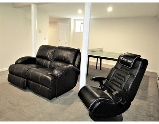 31 Florence Cir, Upton, MA 01568 photo 24