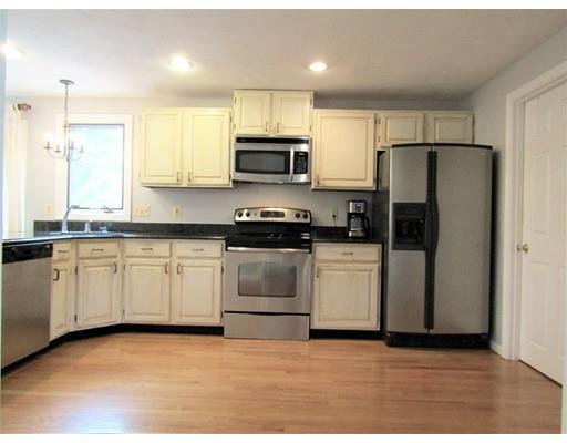 31 Florence Cir, Upton, MA 01568 photo 7