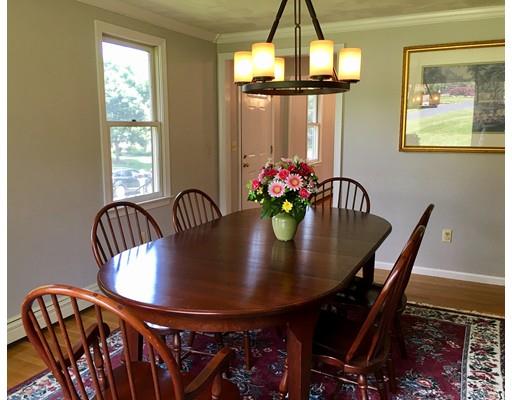 31 Florence Cir, Upton, MA 01568 photo 3