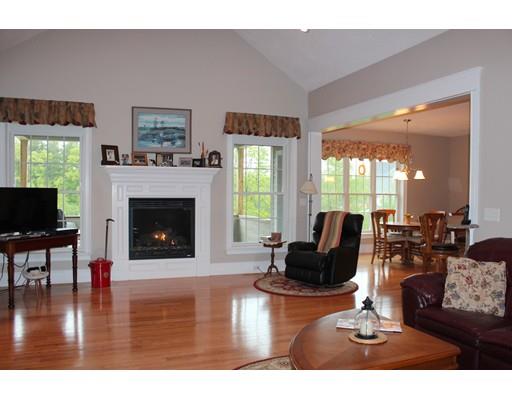 192 W River St, Upton, MA 01568 photo 10