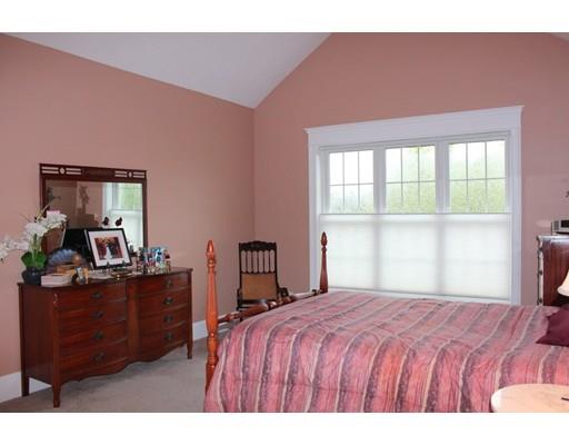 192 W River St, Upton, MA 01568 photo 17
