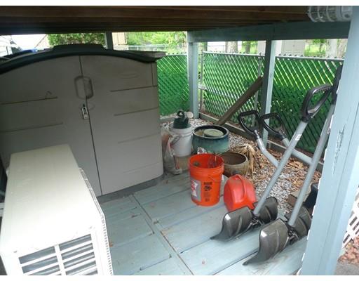 221 Senator St, Springfield, MA 01129 photo 19
