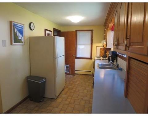 11 Dunbar St, Springfield, MA 01118 photo 6