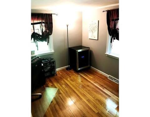 88 King St, Hanson, MA 02341 photo 8